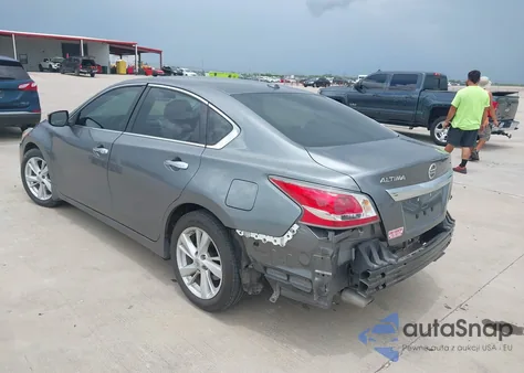 2015 Nissan Altima 2.5 Sv z USA, uszkodzony, nr VIN 1N4AL3AP5FC278768
